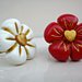 Romantico anello fiore  rosso  con  cuore oro in pasta di fimo  (polymer clay) handmade