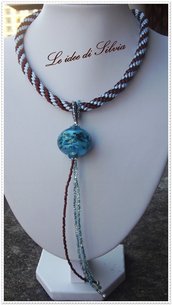Collana con cordone in seta, murrina e perline veneziane