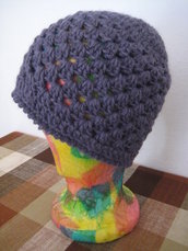 Cappello lana uncinetto viola