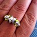 anello con perline charms