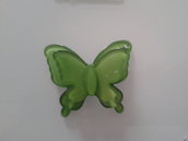 1 maxi charm farfalla verde 40x46mm