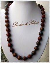 Collana con perle in ceramica e legno