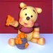 Winni de Pooh realizzato completamente a mano in porcellana fredda