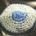 cappello in lana perla  a righe blu da donna e ragazza fatto a mano all'uncinetto C024