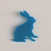 Spilla coniglio plexiglass azzurro Sofiaretrobazar 