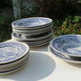 Set piatti e piatti da portata in ceramica inglese smaltata blu