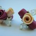 Orecchini pendenti swarovski con Bouquet di roselline in fimo fuxia e rosa fatto a mano