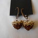 Orecchini fatti a mano in bronzo e cuore di strass bianco  marrone , idea regalo  per S. valentino .