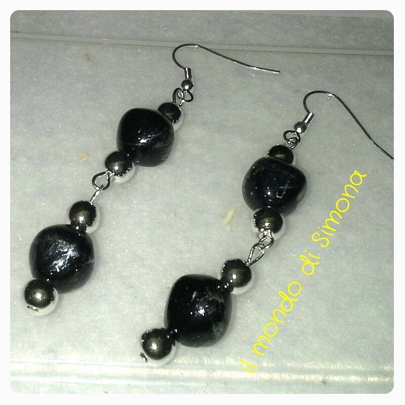 DUR Orecchini Donna In Argento 925 E Sabbia Lavica - Collezione Anchor Lava, Cerchio Da 9 Mm, Nero E Argento, Rodiati