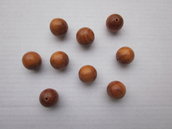 2 perle in legno color caramello