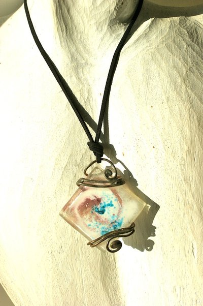 Collana Con Ciondolo A Rosa In Acciaio Inox - Ciondolo Ovale Irregolare - Lunghezza 40+5 Cm - Regalo Donna Per Compleanno E San Valentino
