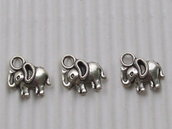 8 charms elefantini  vend.