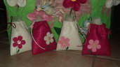 sacchetti confetti artigianali,  segnaposto CON CONFETTI "botton rosa" 