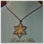 Collana con cordino di seta e pendente 