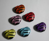 6 cuori colorati zebrati vari colori. 6 colored hearts to lines various colors.