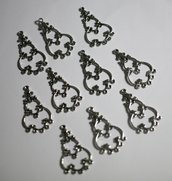 10 connettori per orecchini e pendenti. 10 connectors for earrings and pendants.