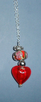 Collana San Valentino con pendente a cuore e beads 