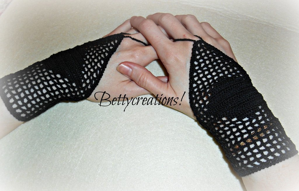 Guanti Senza Dita In Raso E Pizzo Con Paillettes - Rosso - Accessori Feste E Matrimoni