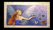 Dipinto ad acrilico (40x70)raffigurante una fata con una scia di farfalle incluso in cornice artigianale argentata con decorazioni a rilievo