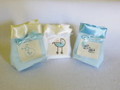 Set di 10 sacchetti portaconfetti: le bomboniere in cotone e satin per il battesimo, la comunione, la cresima del vostro bambino