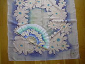 conjunto abanico y pañuelo de seda, silk fan and silk scarf