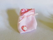 Sacchetto portaconfetti in cotone e satin : per una bomboniera sofisticata ed elegante ma semplice