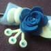 Portaconfetti-segnaposto rose di feltro blu