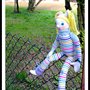 Sock doll: bambola morbida e allegramente colorata
