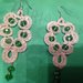 Orecchini bianco -perla con pietre verde smeraldo