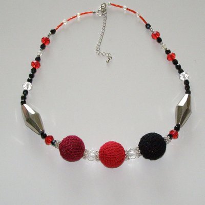 Bracciale Anima Gemella In Macramè Cotone Rosso Con Trifoglio In Argento 925 – Regolabile E Unisex, Fatto In Spagna