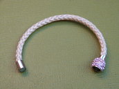 Braccialetto crine bianco chiusura magnetica tipo Swarovski rosa cm 17