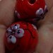 6 Perline Vetro Rosso con Fiorellini