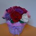 Vaso di rose in pannolenci