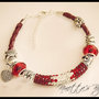 Bracciale in cuoio rosso con perle a foro largo