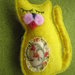 Spilla gatto - micio giallo in panno lenci fatto a mano