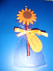 matita con gomma decorazione in feltro buona pasqua fiore arancione
