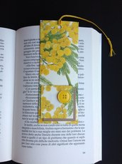 Segnalibro di carta con mimose