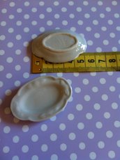 Miniatura piatto da portata ovale in ceramica