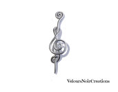 Spilla chiave di violino creata a mano 