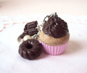 Portachiavi cupcake al cioccolato, ciambella e barretta