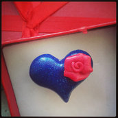 anello "amore"in fimo forma cuore blu glitter