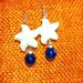 Orecchini con stelle marine Bianche e pietre blu