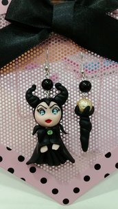 orecchini pendenti "Maleficent" in fimo