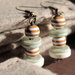 O10.13 - Orecchini in bronzo anticato con bottoni vintage - Linea 'Le marionette della felicità'