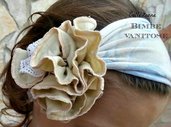 fascia per capelli con fiore in tessuto