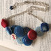 C21.14 - Collana azzurra e rossa con bottoni vintage - Linea Miro