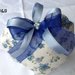 Cuore  di stoffa  con fiorellini azzurri