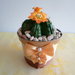cactus con fiore arancio fatti a mano con pasta di mais,soprammobile, ideale anche  come idea regalo ad un prezzo veramente speciale