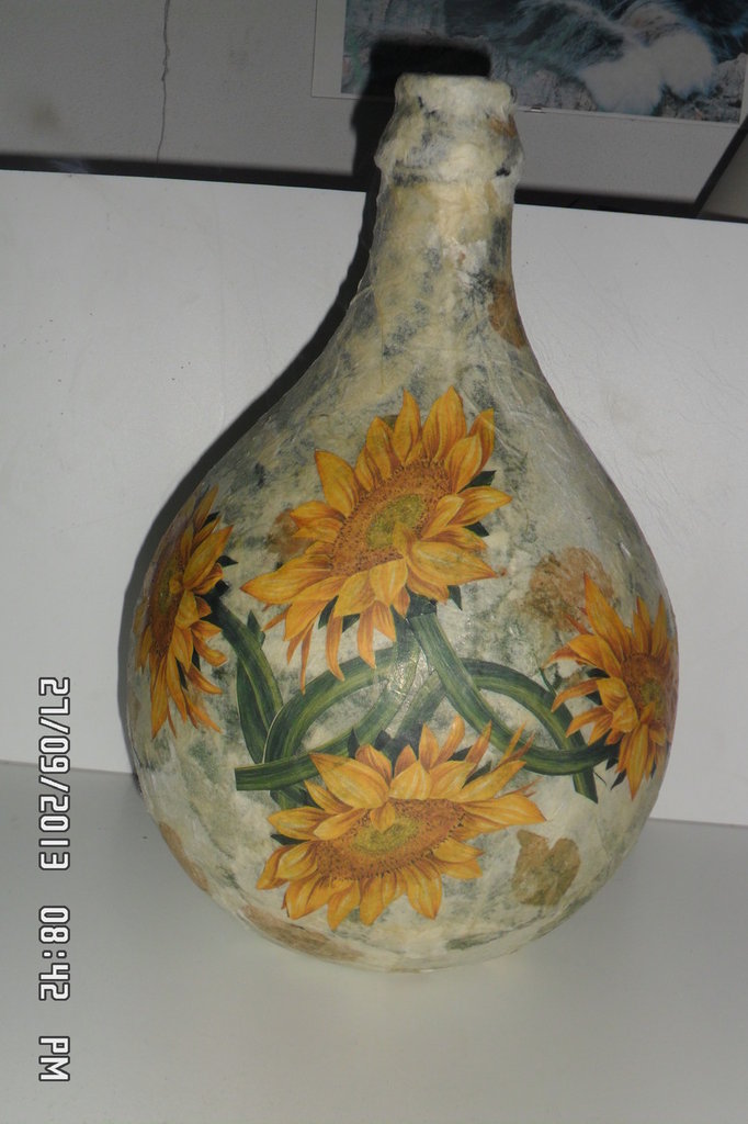 DAMIGIANE IN VETRO DECORATE A DECOUPAGE Per la casa e per te P