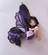 Ciondolo doll bambolina handmade fimo farfalla